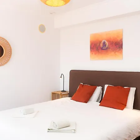 Surf Yoga B&B
