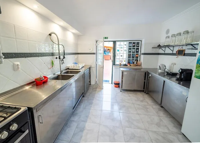 Bed & Breakfast Surf Yoga Ericeira